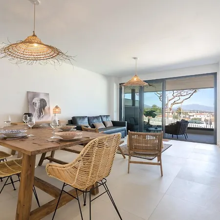 25 Mesas Big Terrace With Indoor & Outdoor Pool & Gym * Estepona